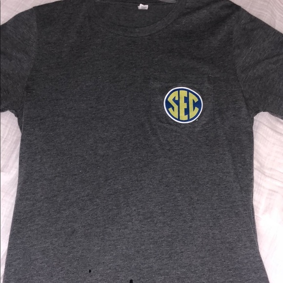 SEC SHIRT - Picture 1 of 2
